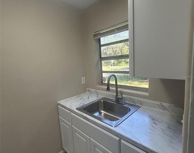 267 Seminole Avenue - Photo Thumbnail 2