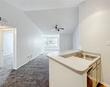 4540 Commander Drive - Photo Thumbnail 17