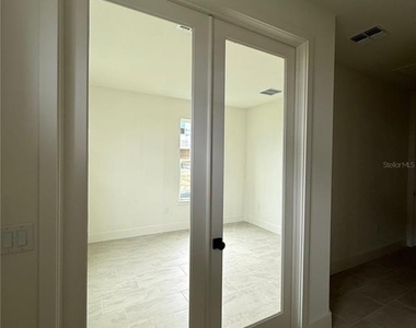 15027 Groveside Road - Photo Thumbnail 3