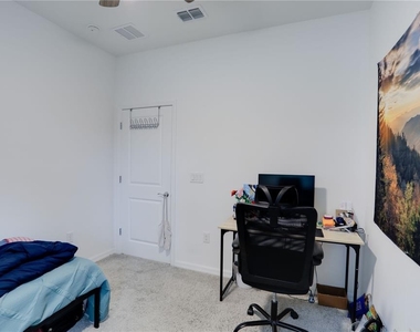 2830 Lingo Lane - Photo Thumbnail 19