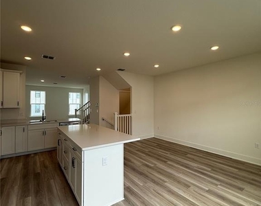 15051 Groveside Road - Photo Thumbnail 14