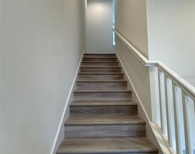 15051 Groveside Road - Photo Thumbnail 6