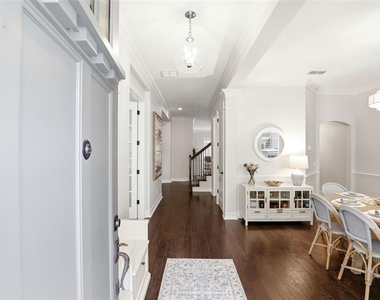 1750 Carollee Lane - Photo Thumbnail 6