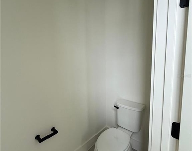 15039 Groveside Road - Photo Thumbnail 28