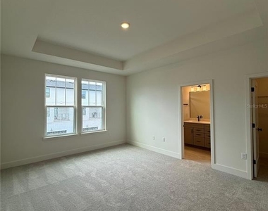 15039 Groveside Road - Photo Thumbnail 32