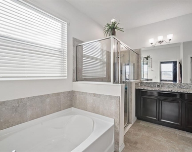 1941 Partin Terrace Road - Photo Thumbnail 13