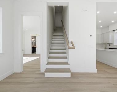 1514 Wilson Avenue - Photo Thumbnail 15