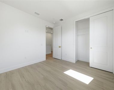 1514 Wilson Avenue - Photo Thumbnail 17