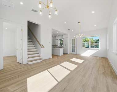 1514 Wilson Avenue - Photo Thumbnail 7