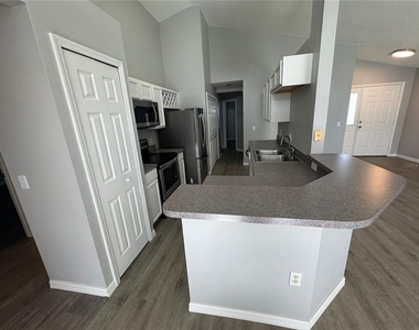 158 Aylesbury Lane - Photo Thumbnail 7