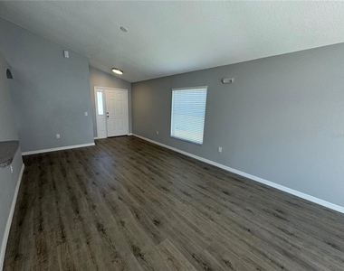 158 Aylesbury Lane - Photo Thumbnail 2