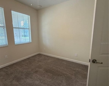15055 Driftwater Drive - Photo Thumbnail 33