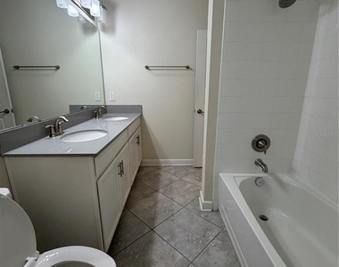 15055 Driftwater Drive - Photo Thumbnail 36