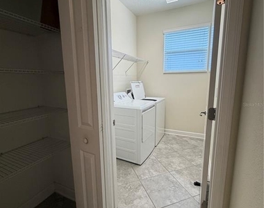 15055 Driftwater Drive - Photo Thumbnail 25