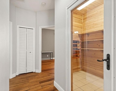 15031 Huntcliff Park Way - Photo Thumbnail 11