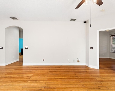 15031 Huntcliff Park Way - Photo Thumbnail 9