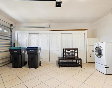 15031 Huntcliff Park Way - Photo Thumbnail 24