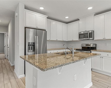 2875 Narcoossee Commons Way - Photo Thumbnail 7