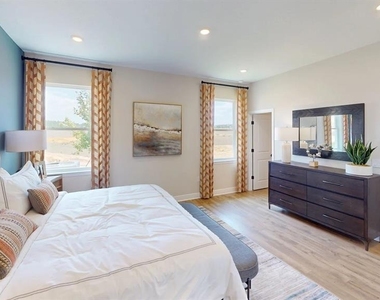 2059 Keystone Pass Boulevard - Photo Thumbnail 15