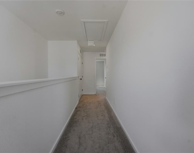 2412 Bevel Lane - Photo Thumbnail 20