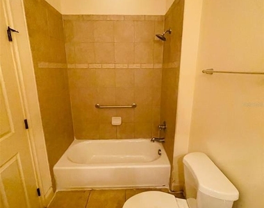 2646 Bella Vista Drive - Photo Thumbnail 11