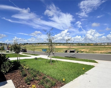 615 Artemis Street - Photo Thumbnail 39