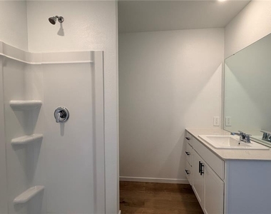 615 Artemis Street - Photo Thumbnail 32