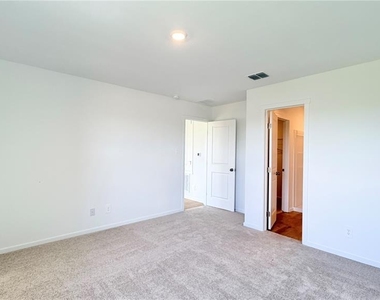 615 Artemis Street - Photo Thumbnail 29