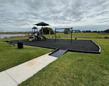 4510 Rapallo Avenue - Photo Thumbnail 33