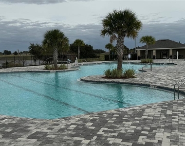 4510 Rapallo Avenue - Photo Thumbnail 27