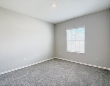 4510 Rapallo Avenue - Photo Thumbnail 7
