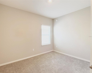 4510 Rapallo Avenue - Photo Thumbnail 8