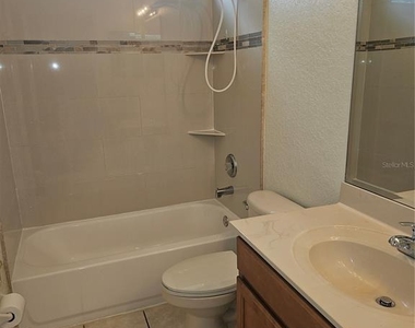 350 Lake Amberleigh Drive - Photo Thumbnail 27