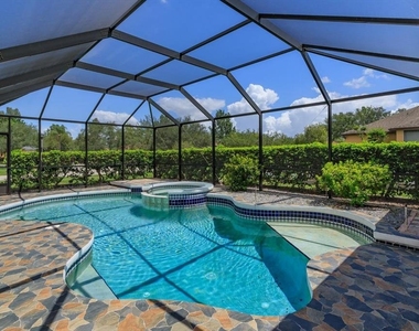 606 Buckhaven Loop - Photo Thumbnail 31