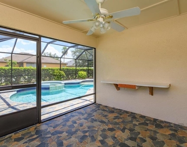 606 Buckhaven Loop - Photo Thumbnail 28