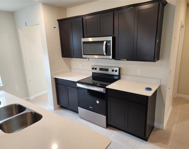 3619 Cambridge Brook Drive - Photo Thumbnail 3