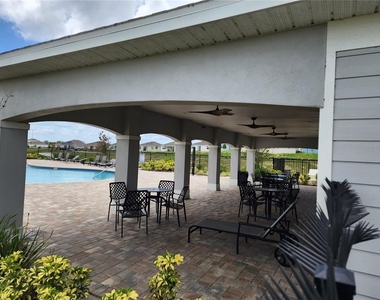 751 Richmond Estate Avenue - Photo Thumbnail 8