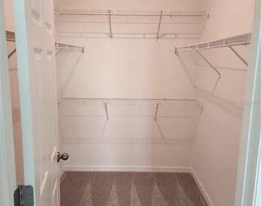751 Richmond Estate Avenue - Photo Thumbnail 5
