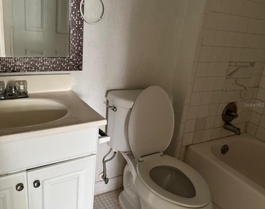 2336 Huntington Green Court - Photo Thumbnail 23