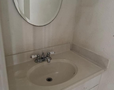 2336 Huntington Green Court - Photo Thumbnail 26