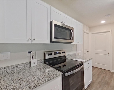 9099 Aegean Circle - Photo Thumbnail 1