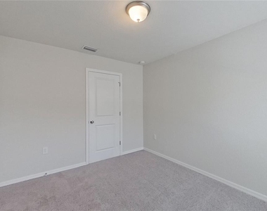9099 Aegean Circle - Photo Thumbnail 6