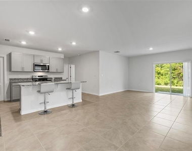 326 Caryota Court - Photo Thumbnail 5