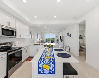17625 Opal Sand Drive - Photo Thumbnail 9