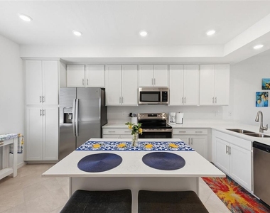 17625 Opal Sand Drive - Photo Thumbnail 7
