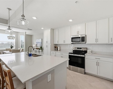 17630 Opal Sand Drive - Photo Thumbnail 4