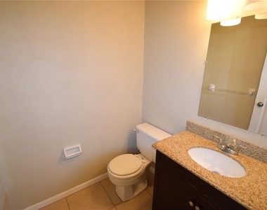 2237 Bordeau Court - Photo Thumbnail 8