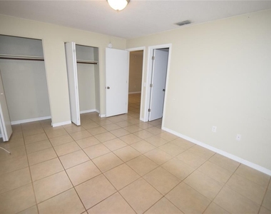 2237 Bordeau Court - Photo Thumbnail 8