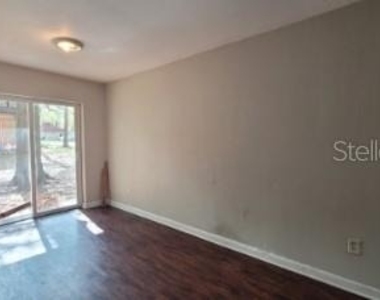 513 Sw 68th Terrace - Photo Thumbnail 3