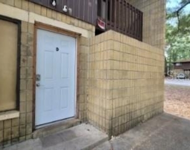 513 Sw 68th Terrace - Photo Thumbnail 11